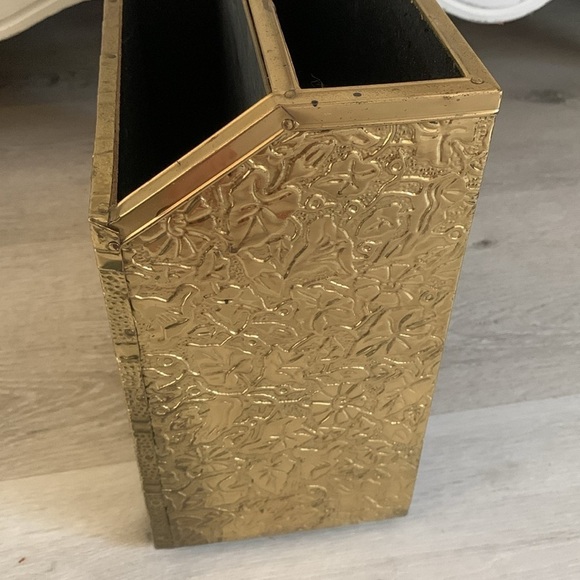 Magnificent Vintage Metal & Wood Magazine Rack Gold Brass MCM textured w handle - Picture 7 of 11